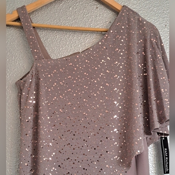 NWT R&M Richard's One Shoulder Asymmetric Jump Suit Size 8P - Picture 5 of 10